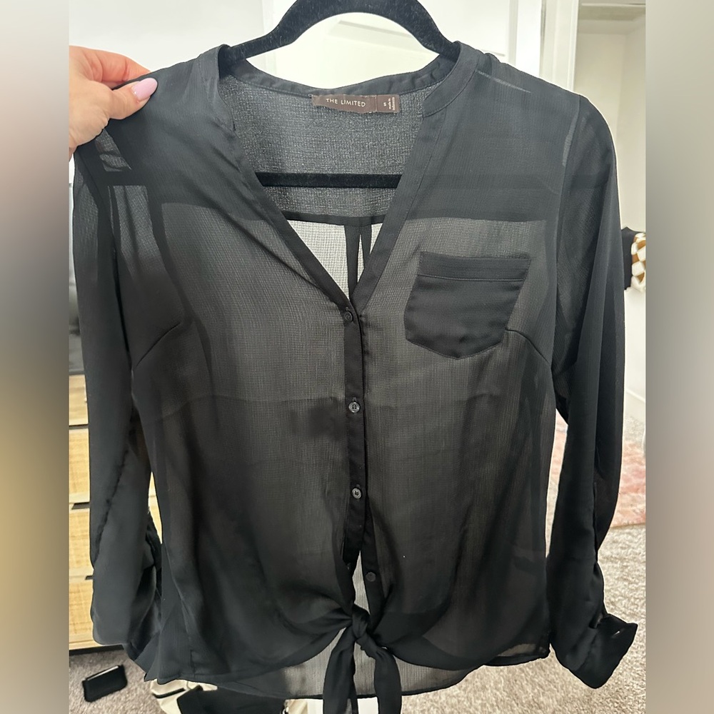 The Limited Classic Black Top